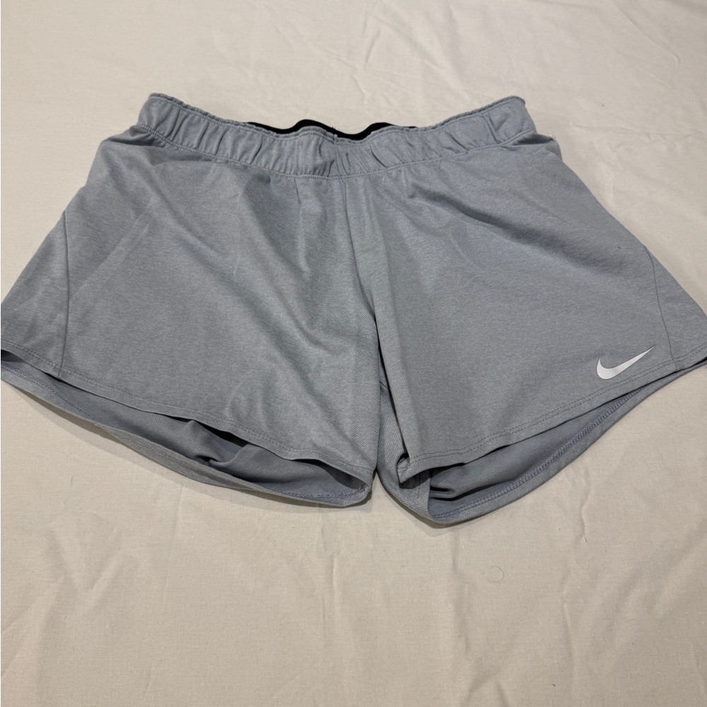 Nike Women's Light Gray Athletic 2-in-1 Running Shorts